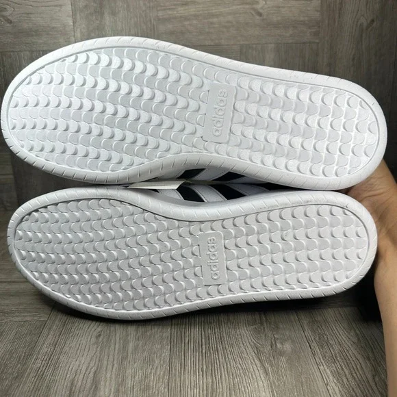 Adidas Barreda Men Size 9 Black White Suede Casual Tennis Sneakers NEW JI2307 - Picture 8 of 9